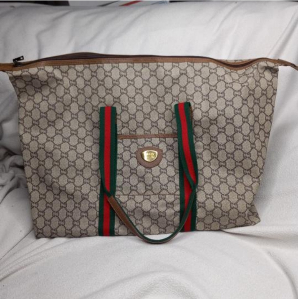 Authentic Vintage Gucci Plus GG Monogram Supreme Duffel Carry on Weekender Bag - Picture 2 of 9
